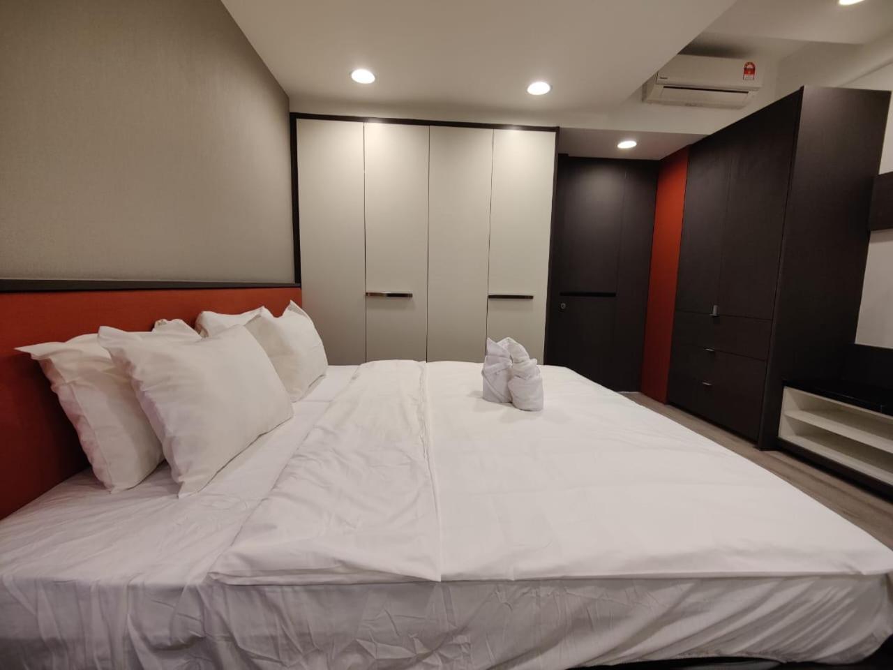 Mulberry Verve Suites Kl Mid Valley 쿠알라룸푸르 외부 사진