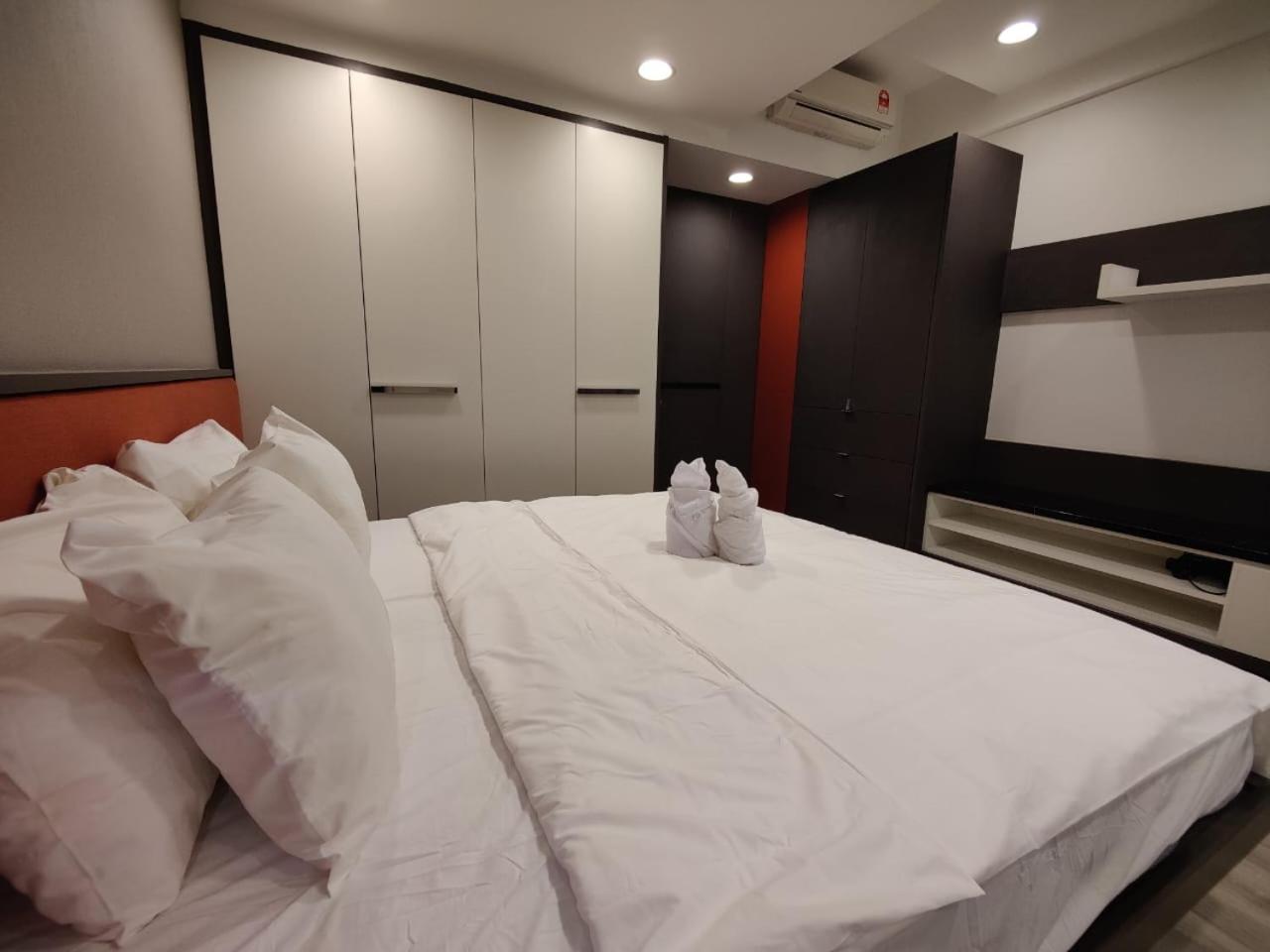 Mulberry Verve Suites Kl Mid Valley 쿠알라룸푸르 외부 사진