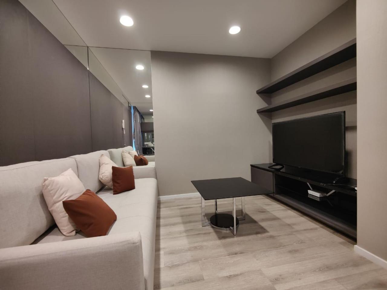 Mulberry Verve Suites Kl Mid Valley 쿠알라룸푸르 외부 사진