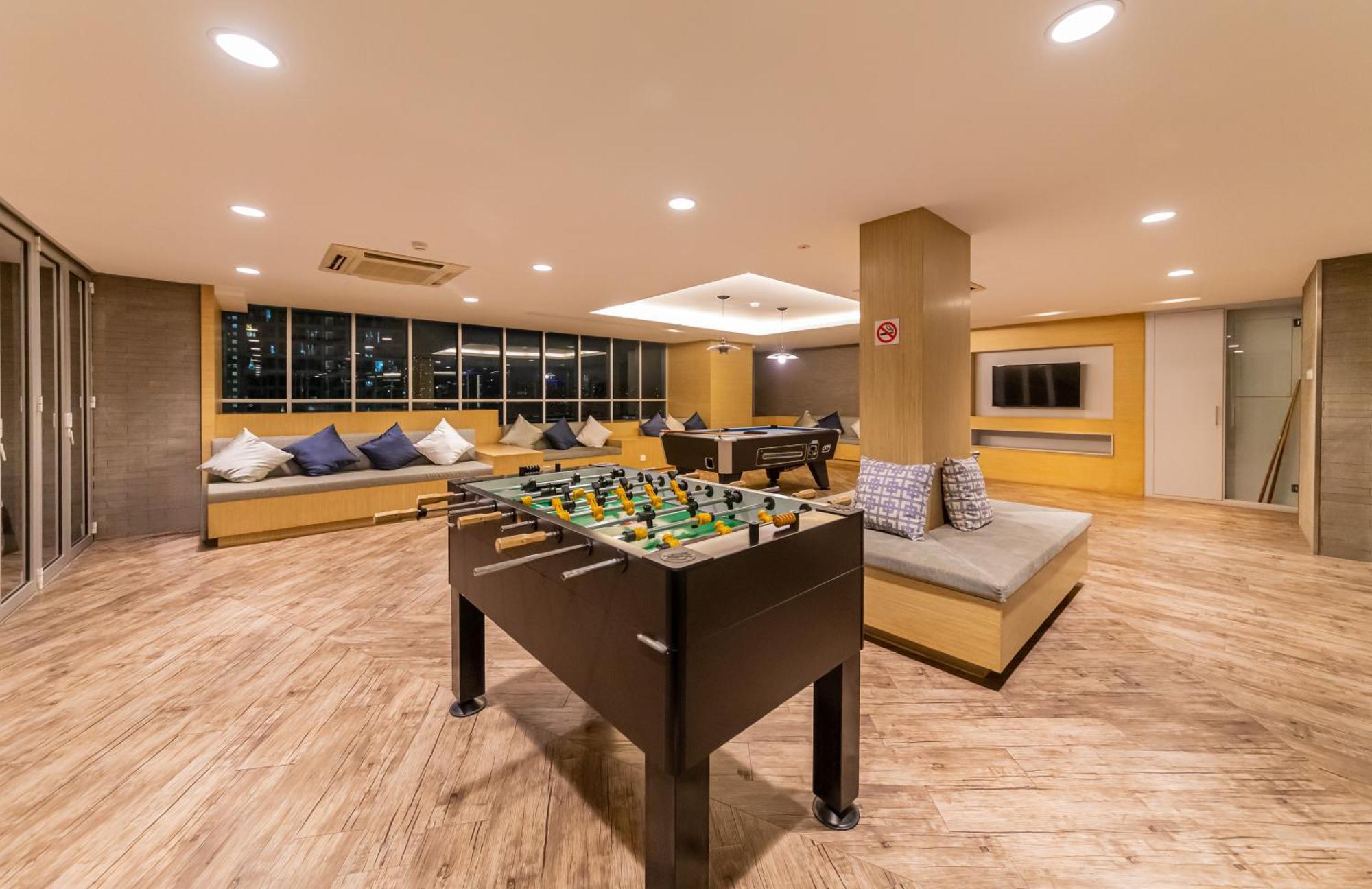 Mulberry Verve Suites Kl Mid Valley 쿠알라룸푸르 외부 사진