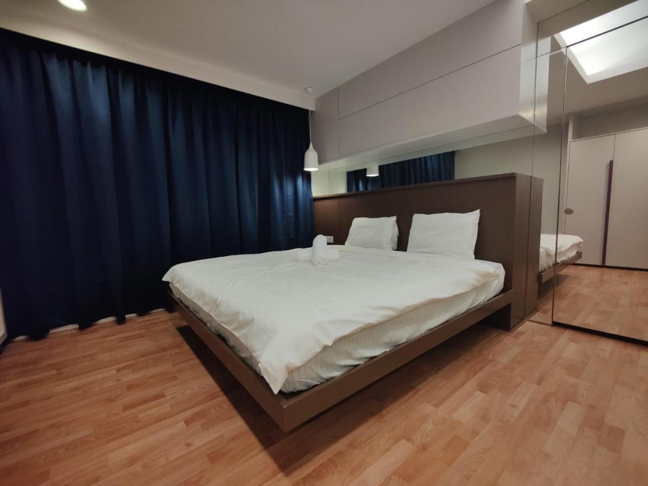 Mulberry Verve Suites Kl Mid Valley 쿠알라룸푸르 외부 사진