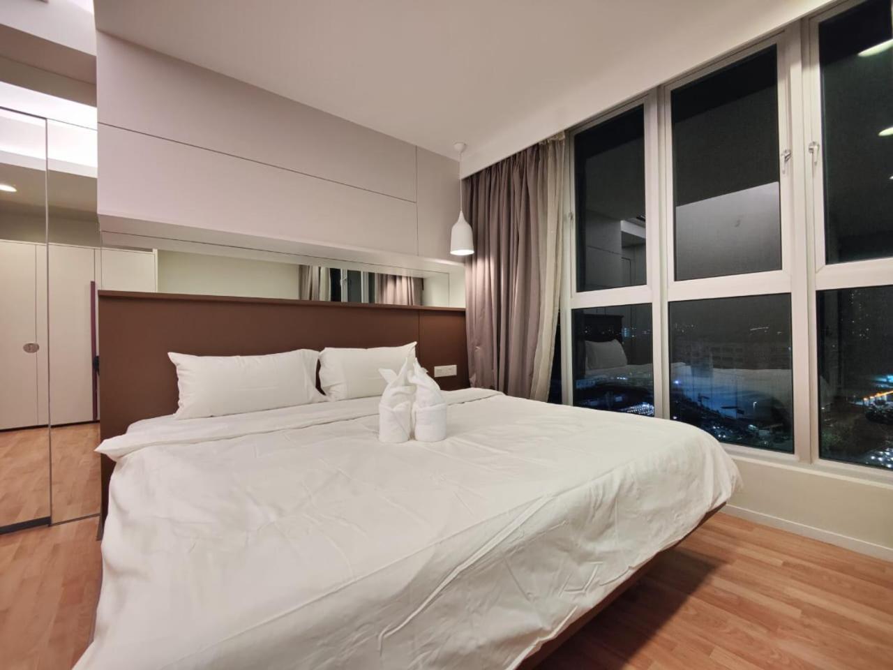Mulberry Verve Suites Kl Mid Valley 쿠알라룸푸르 외부 사진