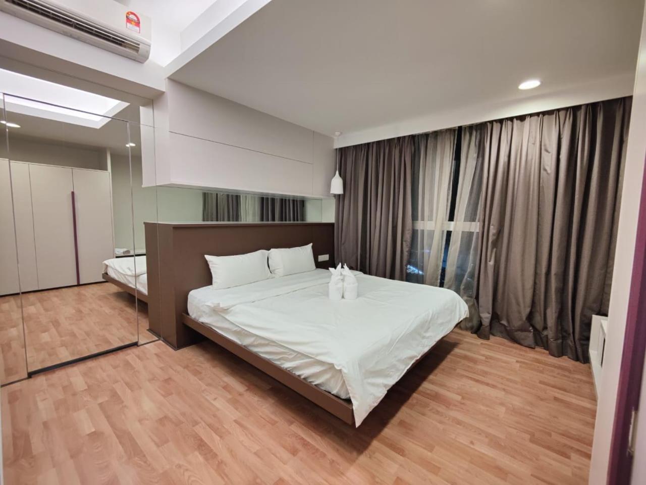 Mulberry Verve Suites Kl Mid Valley 쿠알라룸푸르 외부 사진